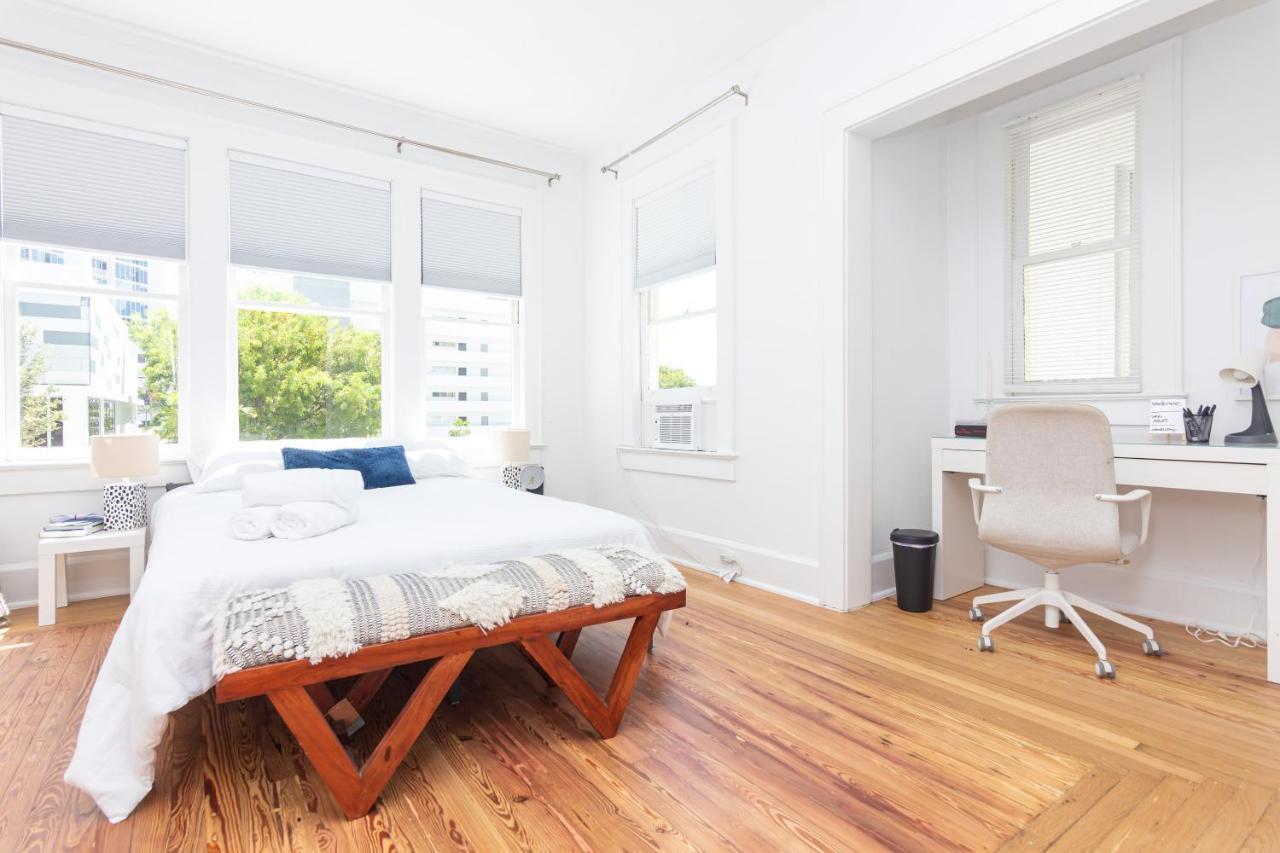 Miami Two Bedroom Apartment - Heart Of Wynwood & Edgewater - Private Parking Spot Exterior photo